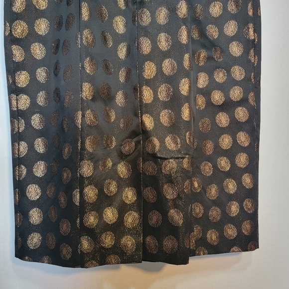 FAIRWEATHER Retro Black and Gold circle pattern mini dress V-neck. Zip up. - Picture 6 of 9